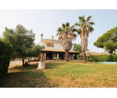 CHALET DE 6 DORMITORIOS EN MONTEALTO