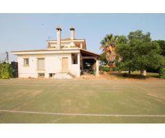 CHALET DE 6 DORMITORIOS EN MONTEALTO