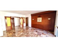 PISO DE 5 DORMITORIOS EN ZONA CENTRO