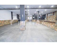 ???? EXCEPCIONAL LOCAL COMERCIAL EN VENTA – 755?m² EN 2ª LÍNEA DE LA PLAYA DEL CURA (TORREVIEJA)