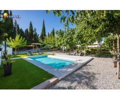 Genuina casa en venta en La Zubia (Granada)