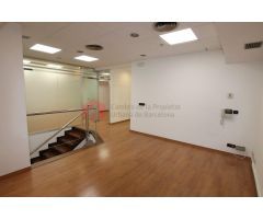 Oficinas 440m2 ideal para academia con entrada independiente a la de la comunidad de vecinos.