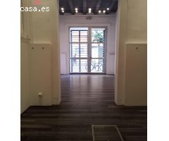 Local comercial refomado en lEsquerra de lexample de 109m2