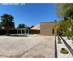 CHALET MODERNO EN URBANIZACION LOMA BADÁ, ESPACIO, CONFORT Y NATURALEZA A UN PASO DE LA CIUDAD
