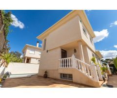 EXCLUSIVO CHALET EN ZONA CLUB DE CAMPO (ELDA-PETRER)