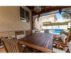 EXCLUSIVO CHALET EN ZONA CLUB DE CAMPO (ELDA-PETRER)