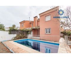 CASA CON PISCINA Y PARCELA EN JUN