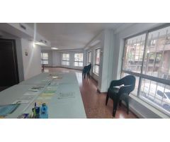 SE VENDE MAGNIFICA ENTREPLANTA EN EL CENTRO DE ALICANTE-ZONA LUCEROS
