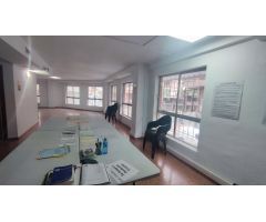 SE VENDE MAGNIFICA ENTREPLANTA EN EL CENTRO DE ALICANTE-ZONA LUCEROS