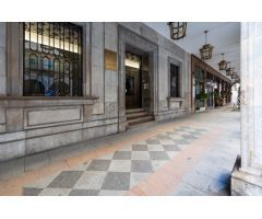 Se alquila Oficina en el centro de Granada