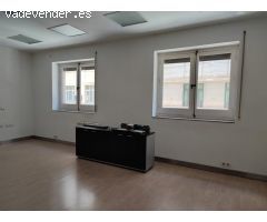 Se alquila Oficina en el centro de Granada