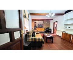 CASA SINGULAR UNIFAMILIAR CON DOS VIVIENDAS EN CENTRO/ESTACIÓN (ÁVILA) 05001