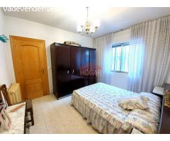 VIVIENDA EN LA PLANTA BAJA DE LA PLAZA DE SAN NICOLÁS (ÁVILA) 05002
