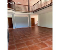 Chalet independiente con parcela en Simancas