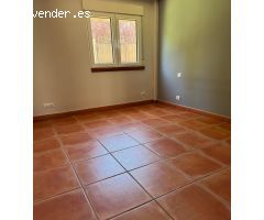 Chalet independiente con parcela en Simancas