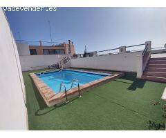 Ático con Acceso directo desde la calle!!