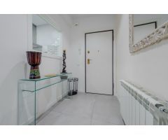 PRECIOSO PISO REFORMADO A 2 MINUTOS DEL RETIRO