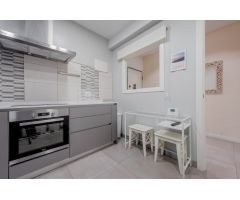 PRECIOSO PISO REFORMADO A 2 MINUTOS DEL RETIRO