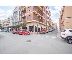 LOCAL COMERCIAL EN ESQUINA A UN PASO DE LA GRAN AVENIDA
