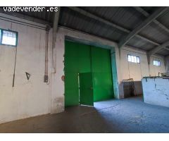 PARCELA 8.779m2 CON 1.000 m2 DE NAVES