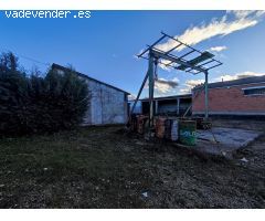 PARCELA 8.779m2 CON 1.000 m2 DE NAVES