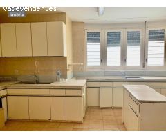 Grupo la Noria VENDE amplio piso para reformar. Zona CENTRO-ALTOZANO.