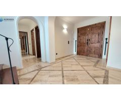 SE VENDE VILLA EN LA MANGA CLUB