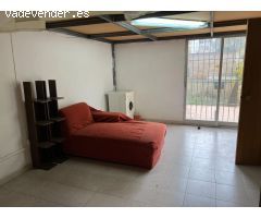 EXCELENTE OPORTUNIDAD DE INVERSIÓN – LOCAL COMERCIAL CON PROYECTO DE CAMBIO DE USO A VIVIENDA