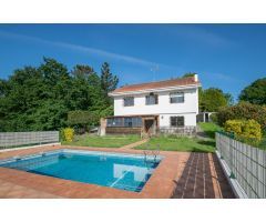 CASA ESPACIOSA CON PISCINA EN BRIBES (CAMBRE)