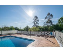CASA ESPACIOSA CON PISCINA EN BRIBES (CAMBRE)