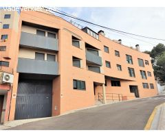 Se Vende Piso seminuevo con 3 Dormitorios en Cuarte De Huerva. Garaje y Trastero incluidos