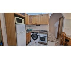 Apartamento en primera línea de mar en complejo con piscina y plaza de parking!!!