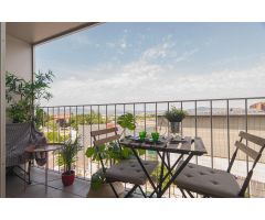 MENDEBALDEA.  EDIFICIO CARREFOUR. MODERNA VIVIENDA 3 DORMITORIOS