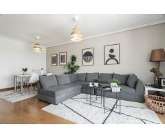 MENDEBALDEA.  EDIFICIO CARREFOUR. MODERNA VIVIENDA 3 DORMITORIOS