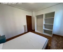 ¡Alquiler de piso luminoso en San Juan, ubicación inmejorable!