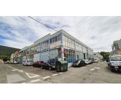 NAVE DE ESQUINA EN BERRIAINZ