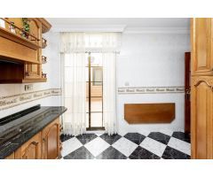 Venta de piso con trastero de 30 m2 en Algarinejo (Granada)