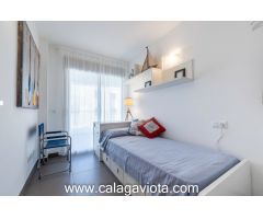 Espectacular triplex con vistas al mar