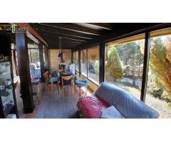 Chalet en perfecto estado con piscina en Urbanización Valdelobos