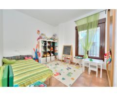 ESPECTACULAR CHALET INDEPENDIENTE DE 600 METROS CUADRADOS DE PARCELA CON 4 DORMITORIOS Y 3 BAÑOS