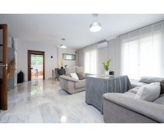Chalet en Venta en La Zubia, Granada