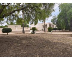 VENTA DE CHALET EN ASPE MUY CERCA DEL PUEBLO