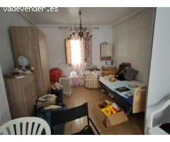 SE VENDE CASA EN BUEN ESTADO Y BUENA ZONA EN ASPE