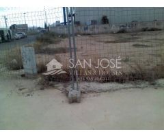 SE VENDE TERRENO INDUSTRIAL EN POLIGONO INDUSTRIAL EN ASPE ZONA MERCADONA NUEVO