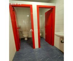 SE ALQUILA LOCAL COMERCIAL AL LADO DE LA PLAZA DE ABASTOS Y PARQUE MUNICIPAL EN ASPE