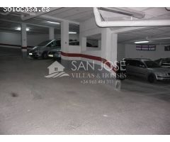 SE VENDE GARAJE EN ASPE