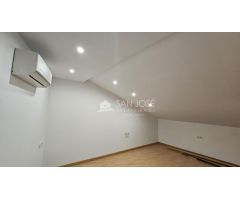 SE VENDE CASA EN CATRAL. ELEGANCIA, CONFORT Y ESTILO