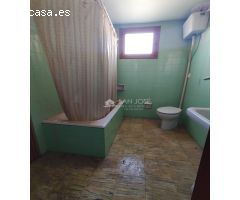 SE VENDE CASA EN MONFORTE DEL CID CON ALMACÉN