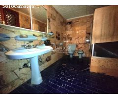 SE VENDE CASA EN NOVELDA EN ZONA EL SAGRADO.