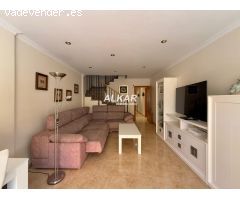 CASA EN VENTA EN FUSTIÑANA